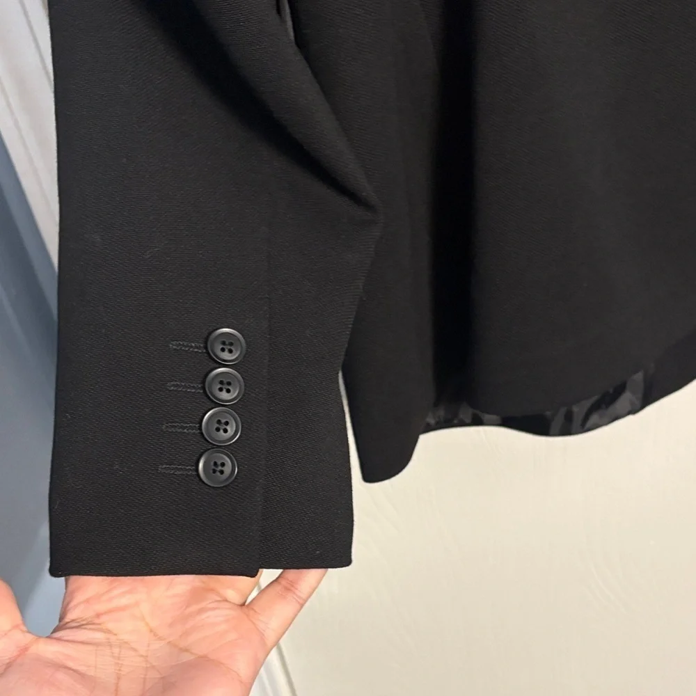 JF J.Ferrar Men's Sleek Black Blazer